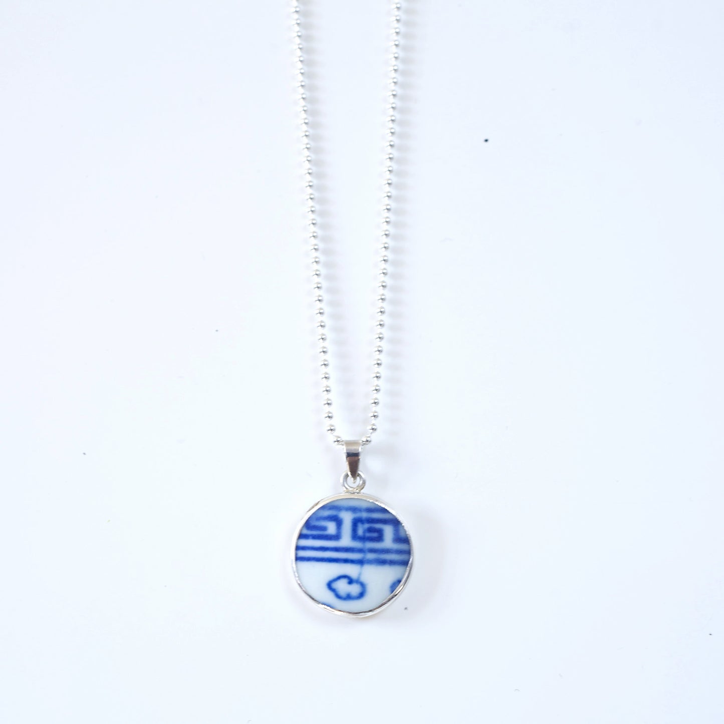 *SHANGHAI PORCELAIN DOUBLE HAPPINESS PENDANT- SMALL