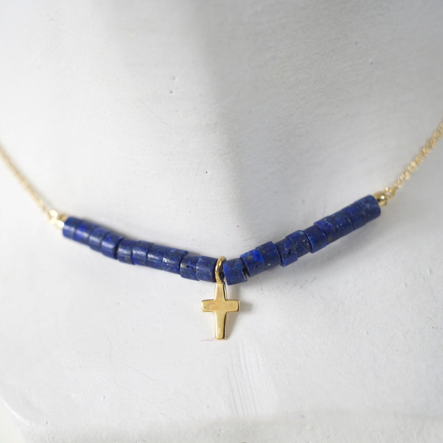 CHARM LAPIS NECKLACE